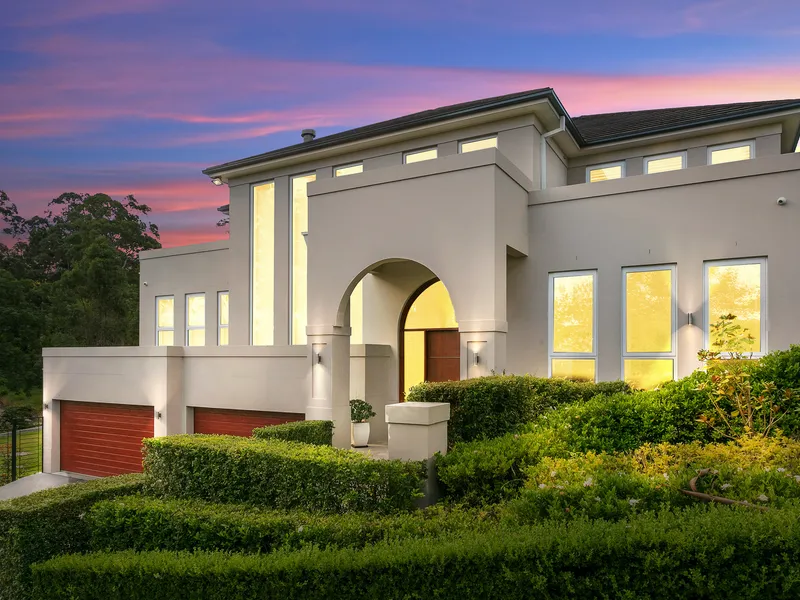 Ultra-luxe 'smart home' entertainer on 2,603sqm