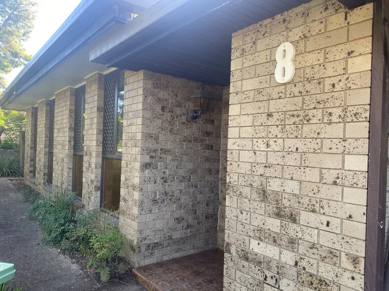 SPACIOUS LOW SET FAMILY HOME
