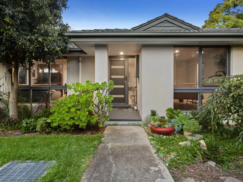 Laidback & lovely behind gated entry