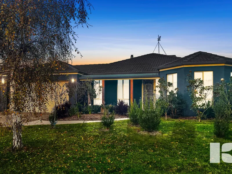 BROADEN YOUR HORIZON IN THIS DRYSDALE DREAM