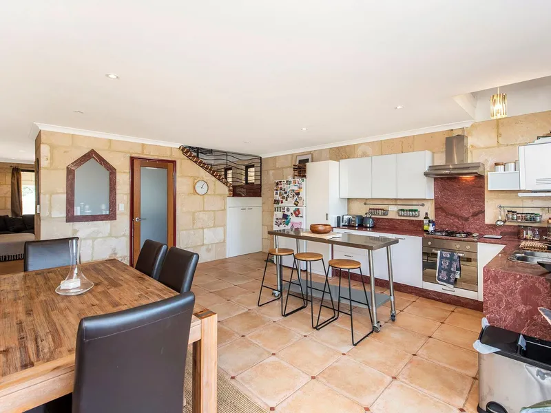 TRULY A LITTLE SLICE OF FREO MAGIC!