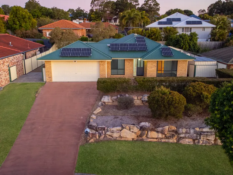 Exceptional Family Home in Excellent Location