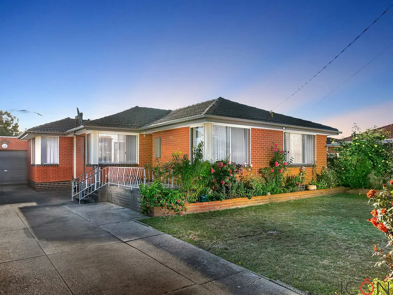 Four bedroom beauty in premium location