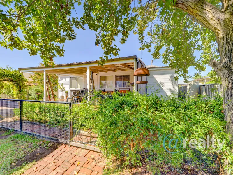 Perfect first home in a convenient South Tamworth location