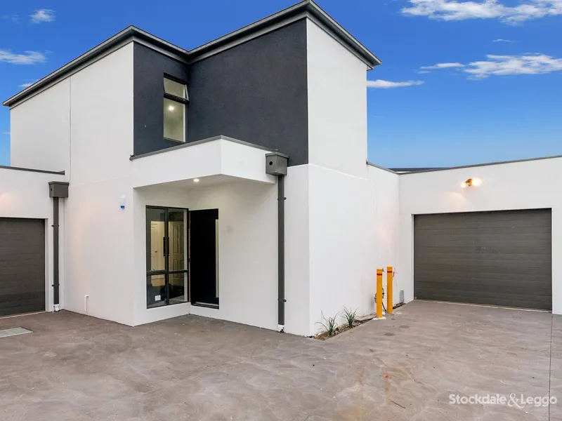 Nearly New Townhouse ! Incredible Value, Prime Location, Endless Opportunities !