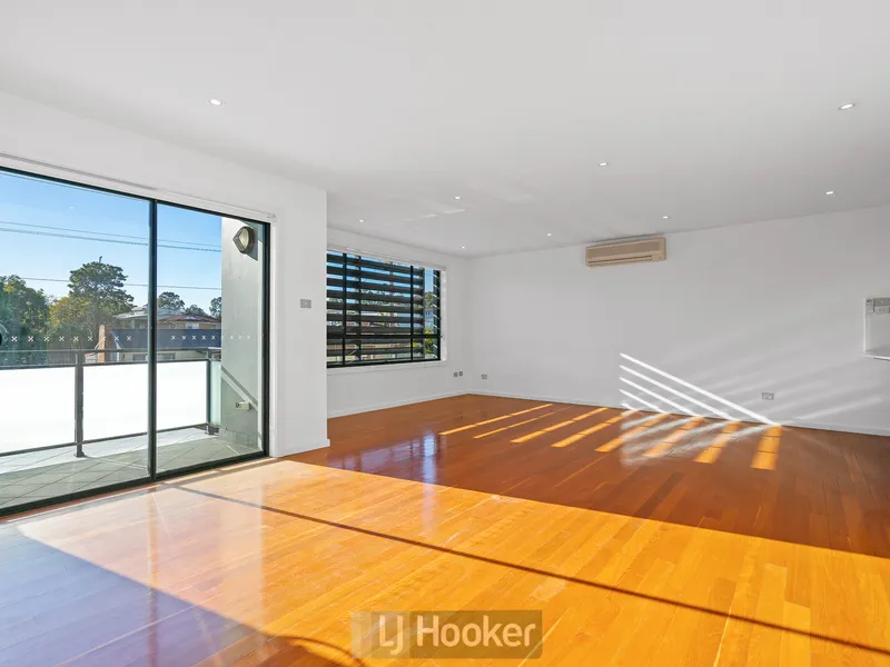 Sun-drenched Two Level Apartment