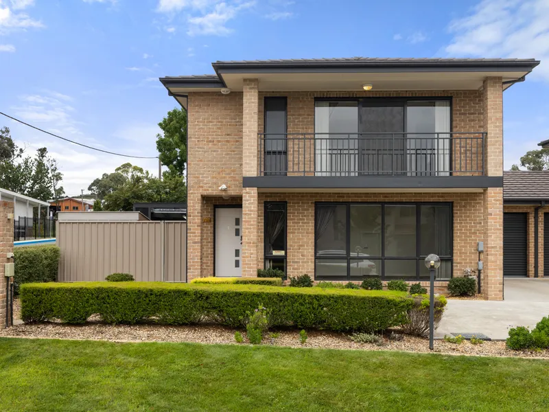 Modern Design Townhouse