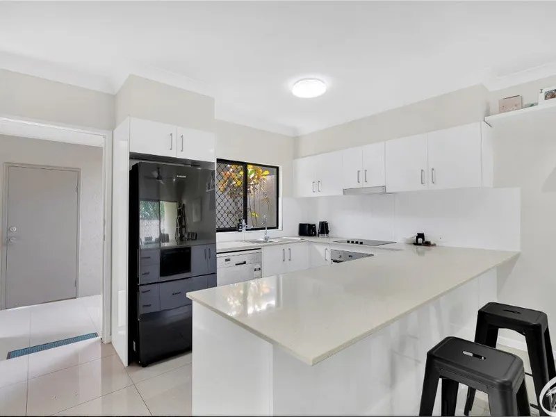 EXECUTIVE APARTMENT LIVING