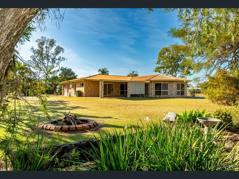 LARGE BRICK FAMILY HOME