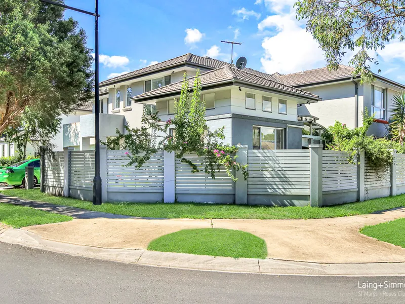 Perfect Family Living!!