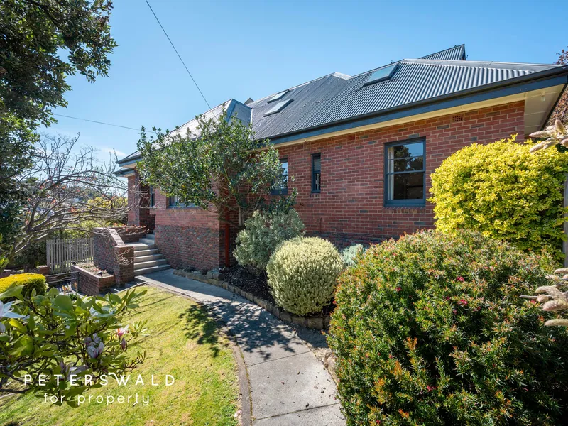 Secluded South Hobart family haven with mountain views