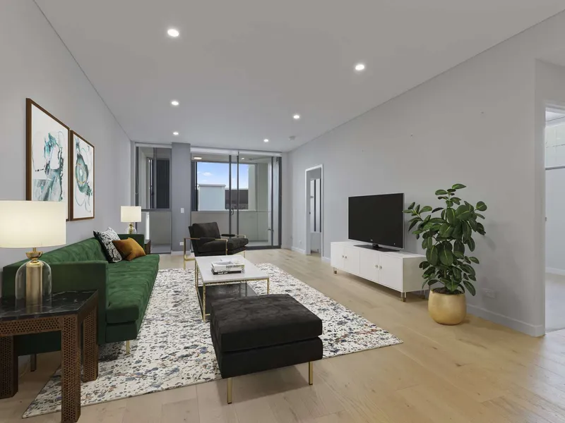Designer Two Bedroom Apartment - Entry Via Hanna Street