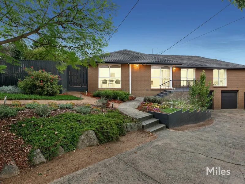 Sophisticated Family Sanctuary Near Schools & Parks