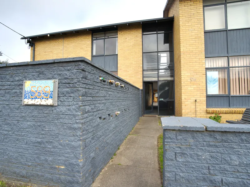 Direct Beach Access & Roof Top Balcony