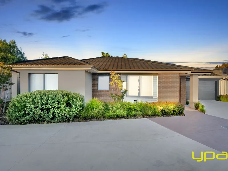 Stress-Free Family Living in Peaceful Location