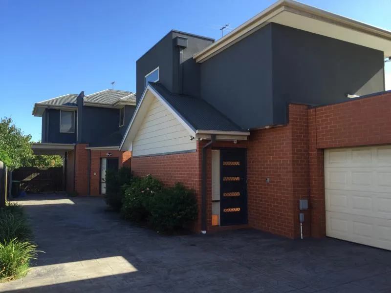 AN ABSOLUTE BEAUTY OF A TOWNHOUSE IN THE HEART OF BRUNSWICK