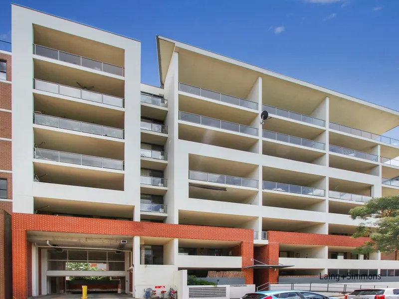 CENTRAL LOCATION!!!  QUALITY and GOOD SIZE APARTMENT!!! GREAT INVESTMENT!!!