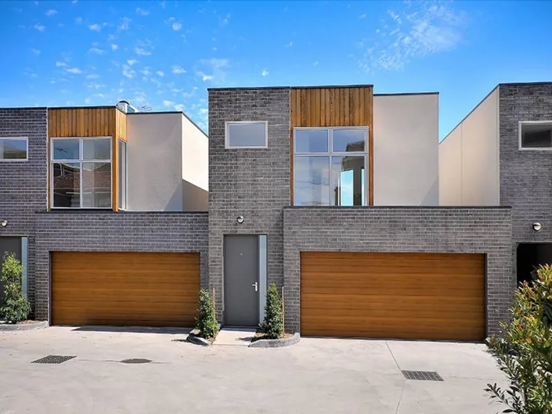 Secluded Style with Sweeping Valley Views!