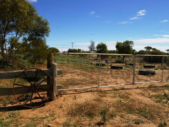 Looking for a getaway Block ?