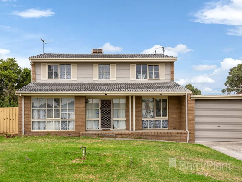 Double Storey Family Home – with Plethora of Extra Rooms for the Growing Family!