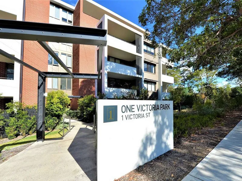 One Victoria Park-3 Bedroom 3 Bathroom Apartment