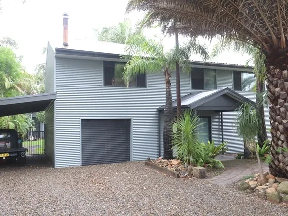 THATS NOT A SHED- THIS IS A SHED OFFERS INVITED