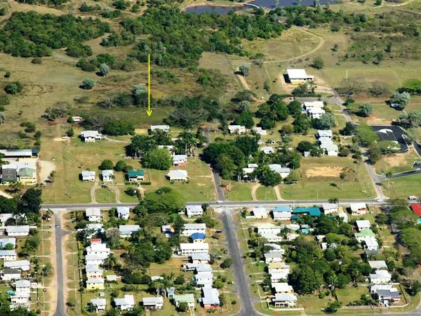 LARGE ALLOTMENT - QUIET LOCATION