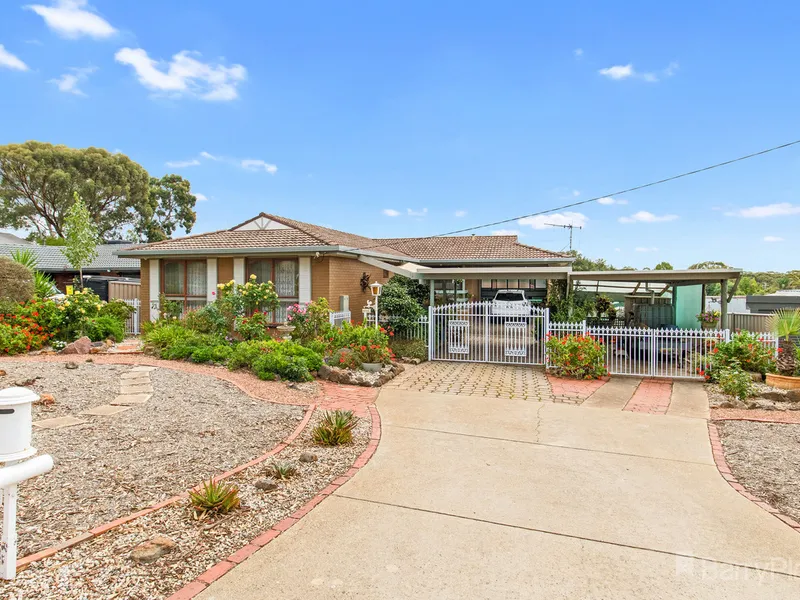 The Idyllic Strathdale Life.