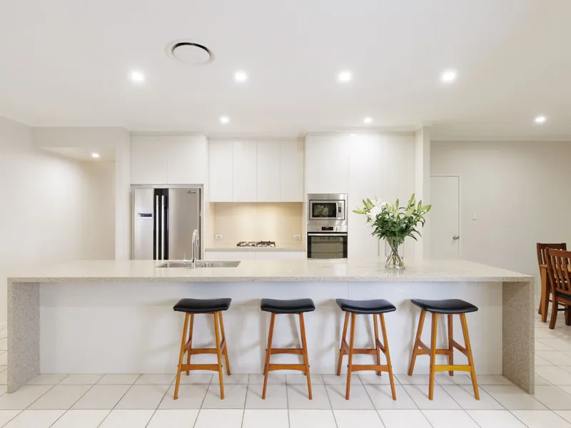 Endearing lowset in the heart of the tightly held 