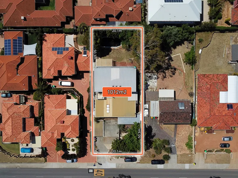 Duplex Potential Property on 1012sqm block