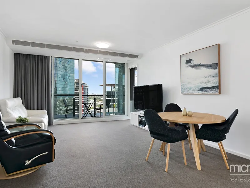 Family-Sized Showpiece with Breathtaking Bay Views from a Commanding Corner Setting