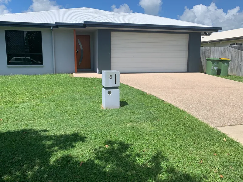 Family home in the heart of Ooralea