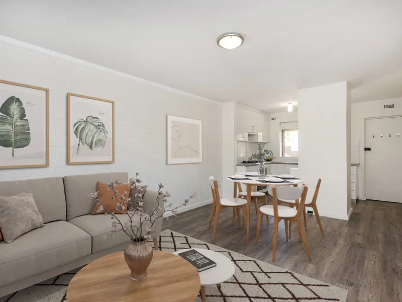 Perfectly located unit close to UWA and the Swan River