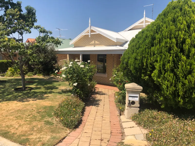 Mariners Cove Beauty