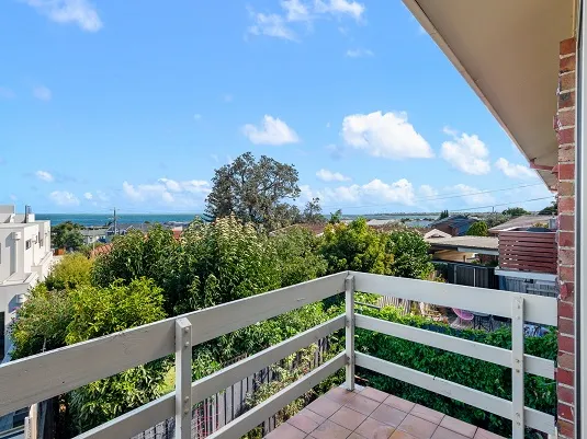 High on Life with Brilliant Bay Views