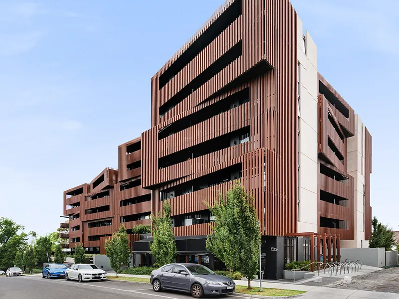 Furnished 2 Bedroom 2 Bathroom Apartment, Ready to Move in! 