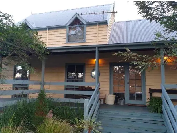 Early Settlers Homestead ; PROPERTY TENANTED  CALL ME