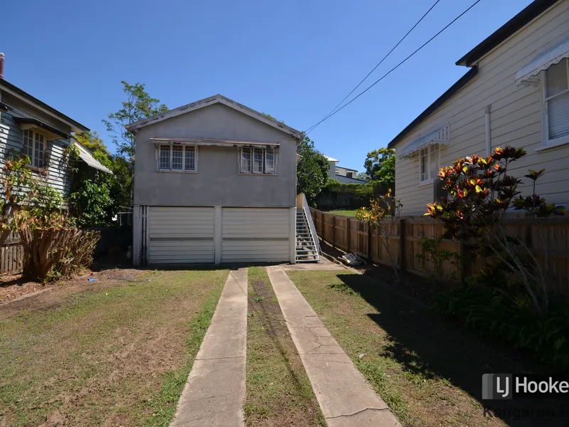 Great Location close to Churchie  Grammer School