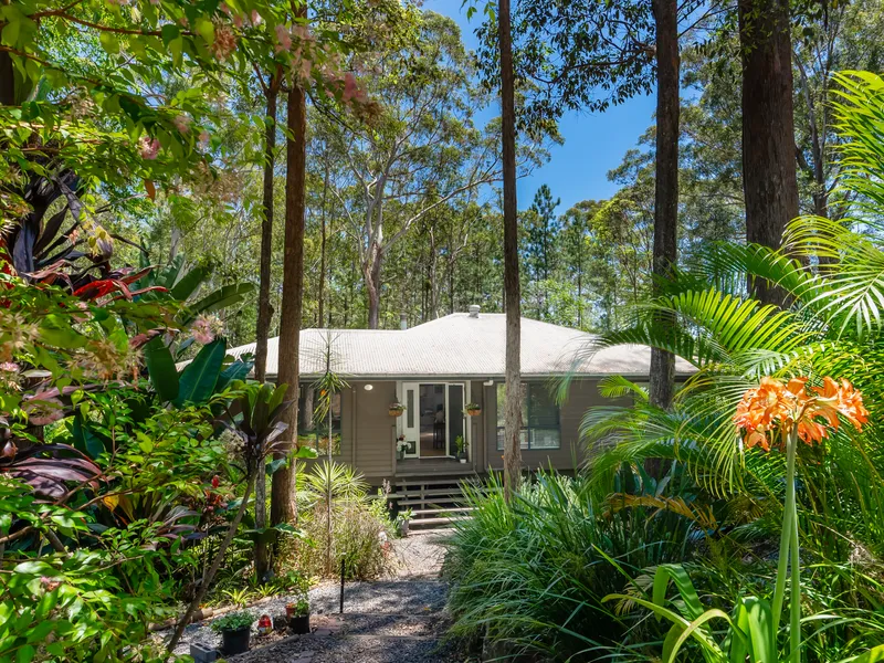 Family Home PLUS 2 Self Contained Studios