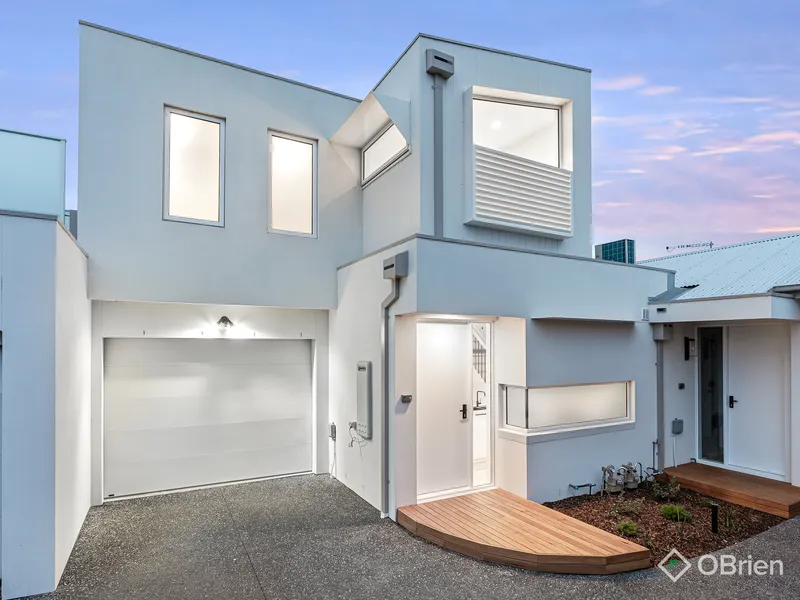 Beautiful, Brand New & Ready to Move Into.