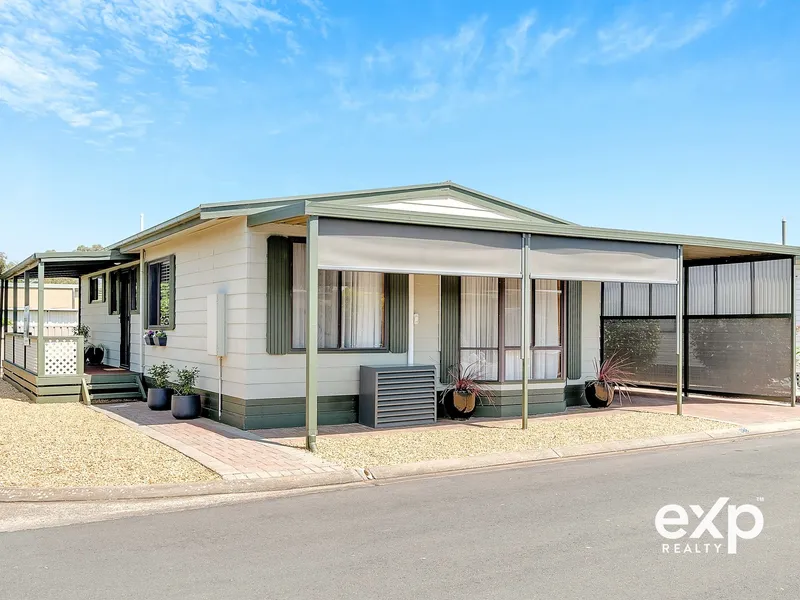 Under Contract....Buy a Lifestyle!