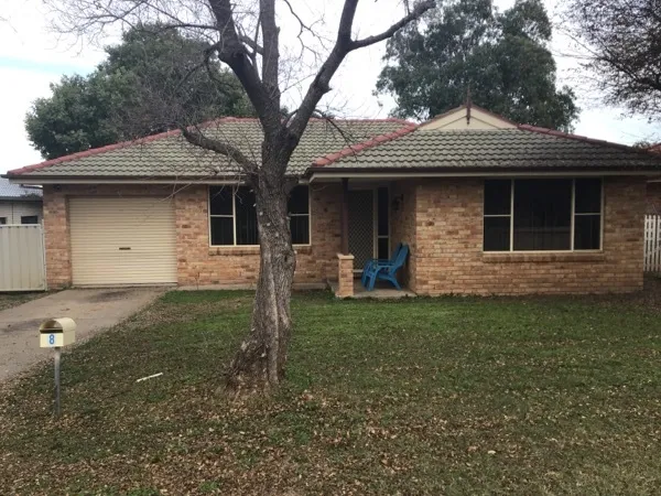 3 BEDROOM HOME OXLEY VALE