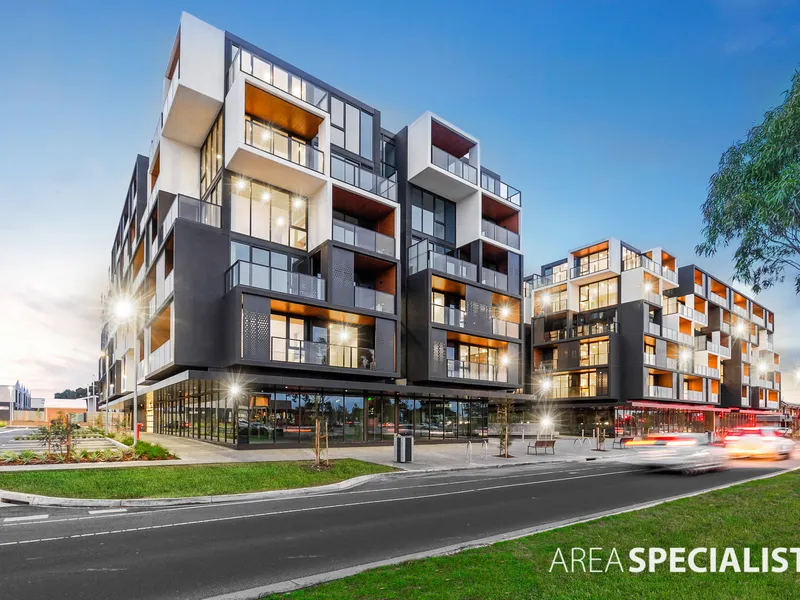 listedAS - Lifestyle Living in Flawless Location with CITY VIEWS