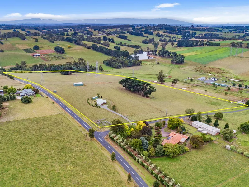 5 SOLOMANS ROAD, BULN BULN