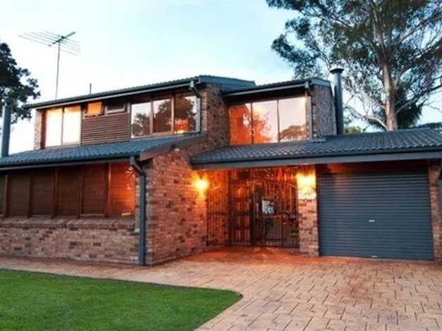 Beautifully presented 4 bedroom home