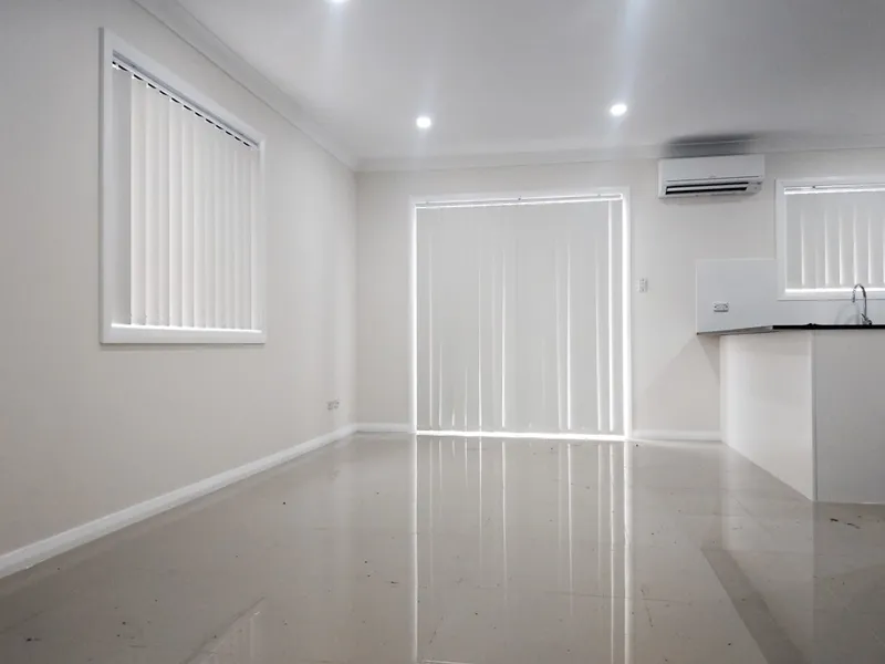 NEAR NEW 2 BEDROOM BRICK GRANNY FLAT