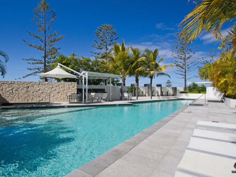 Top Floor with Broad Water view