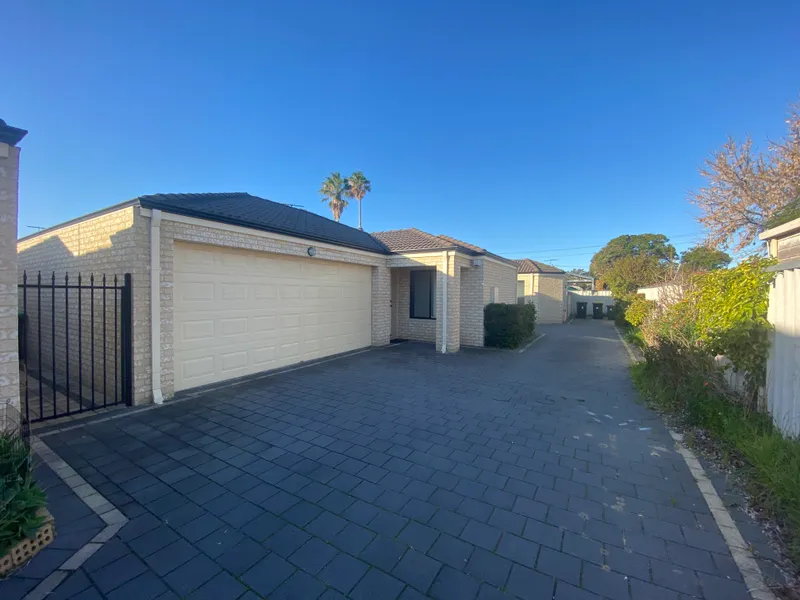 Neat & Tidy 3 Bedroom 2 Bathroom Villa