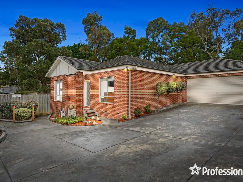 EXCEPTIONAL LOW MAINTENANCE LIVING IN A PREMIER LOCATION