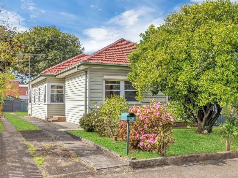 Well Presented Family Home In Highly Sought After Location